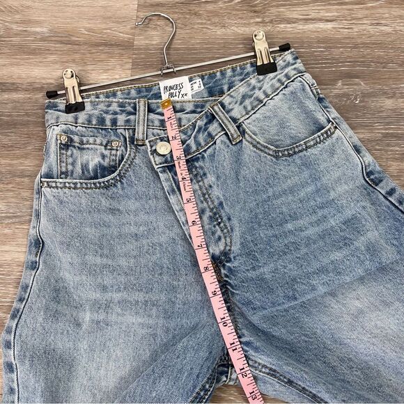 Princess polly asymmetrical straight leg jeans - Picture 4 of 8